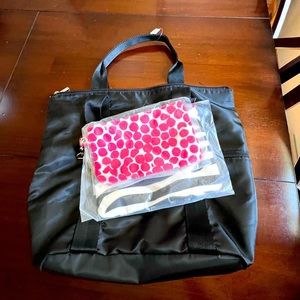Black tote with two pouches